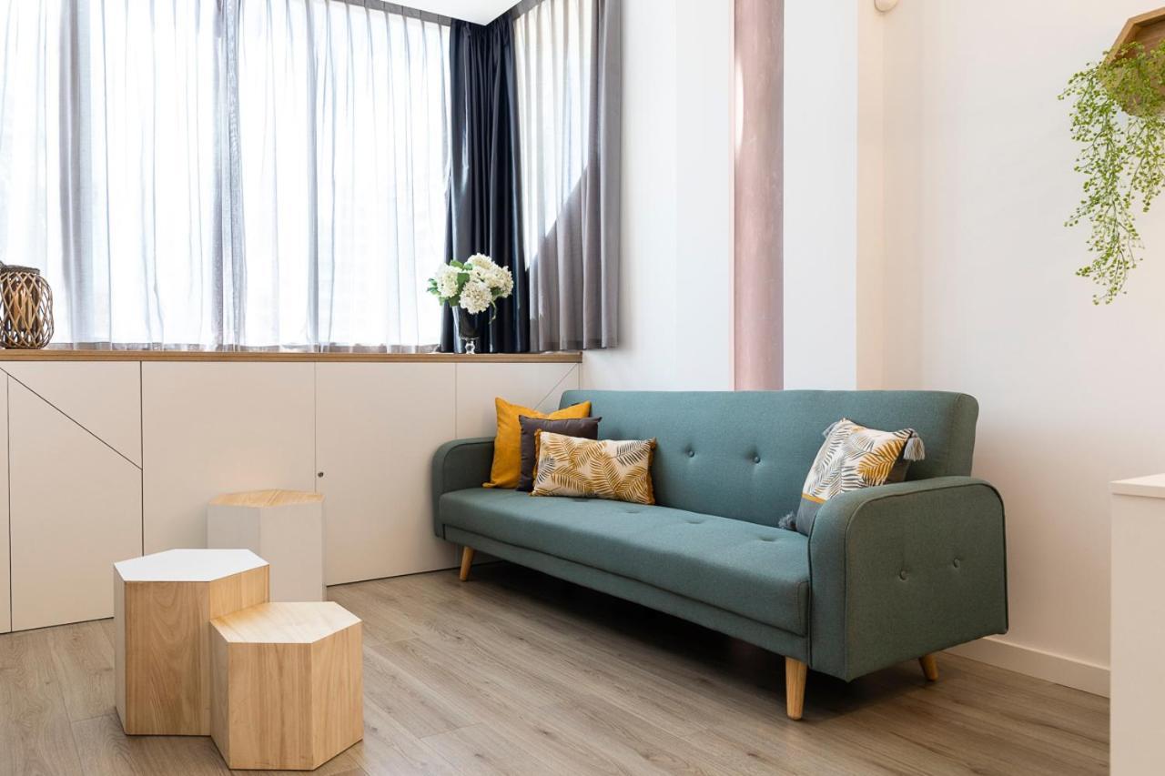 Sylvia 1M - Precioso Apartamento En Primera Linea De Mar - Centrico - Playa - Wifi Емпуриабрава Екстериор снимка